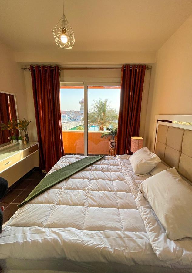 Fully Equipped Apartments Pool & Mountains View In Porto Sharm Resort Eksteriør bilde